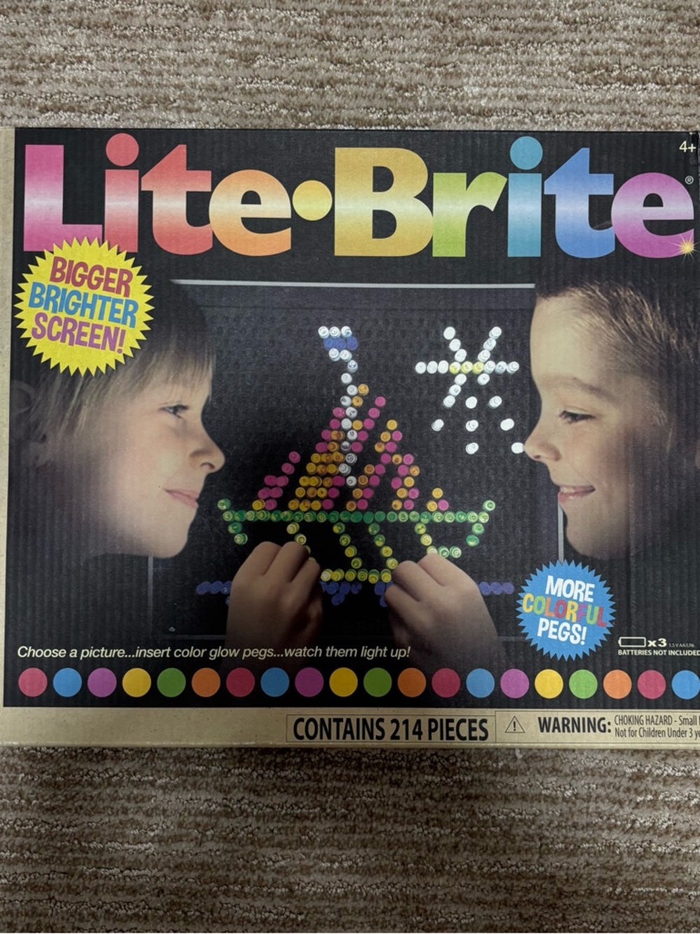 Light-Up Peg Art Set — vintage
